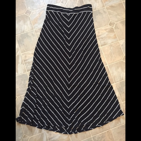 Denver Hayes Dresses & Skirts - Maxi Skirt